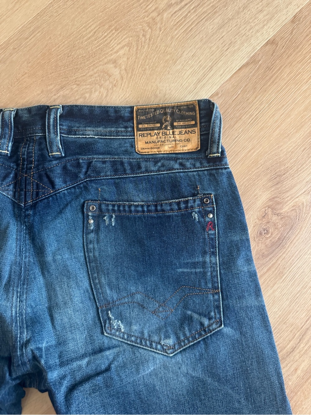 Replay Slim Men’s Jeans in Dark Blue Denim